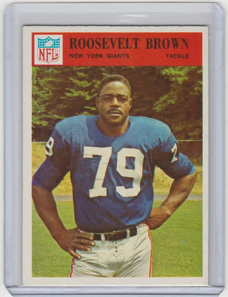 Vintage 1966 Philadelphia Roosevelt Brown New York Giants NRMT Tackle football card