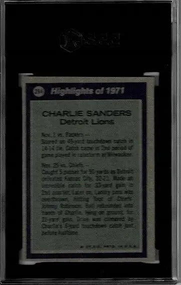 Encased 1971 Charlie Sanders Trading Card from 1972 Topps NFL Detroit Lions SGC 7.5 NMT+