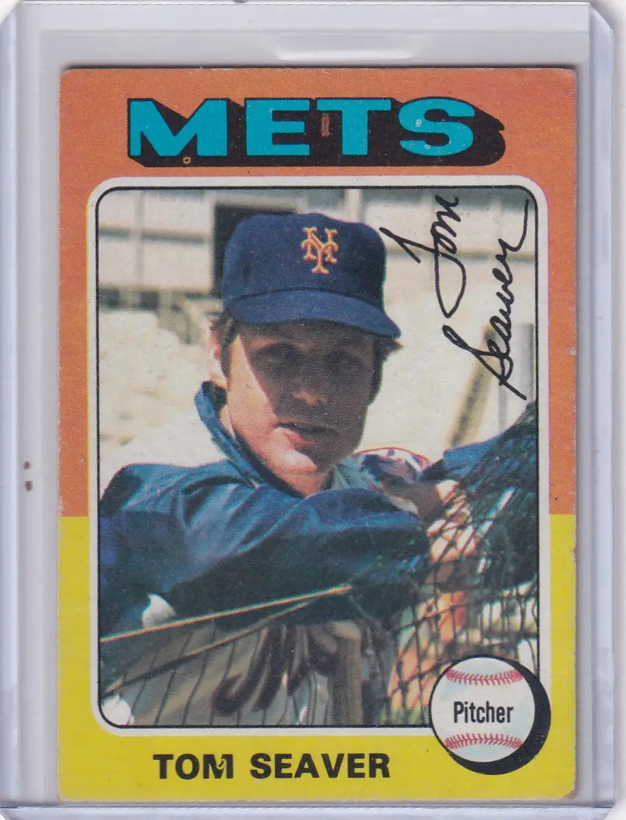 Vintage Topps Baseball card of Tom Seaver with facsimile autograph, New York Mets collectible