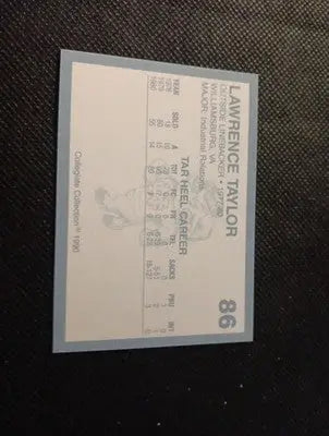 1990 Collegiate Collection North Carolina Tar Heels - Lawrence Taylor #86. NRMT+ - Other