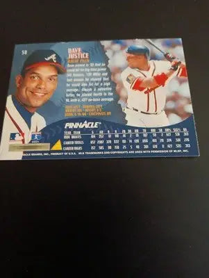 1995 Pinnacle - David Justice #50 Museum Collection. Atlanta Braves. NRMT+ - Baseball Card Single