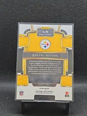 2023 Panini Select - Concourse Keeanu Benton #84 Black & Red Prizm Die-Cut (RC)