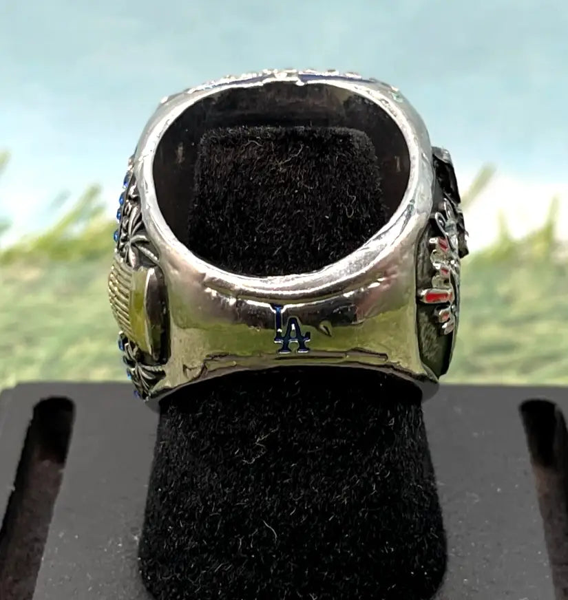 2020 MLB Los Angeles Dodgers Championship Ring Baseball Walker Buehler - Sports Memorabilia