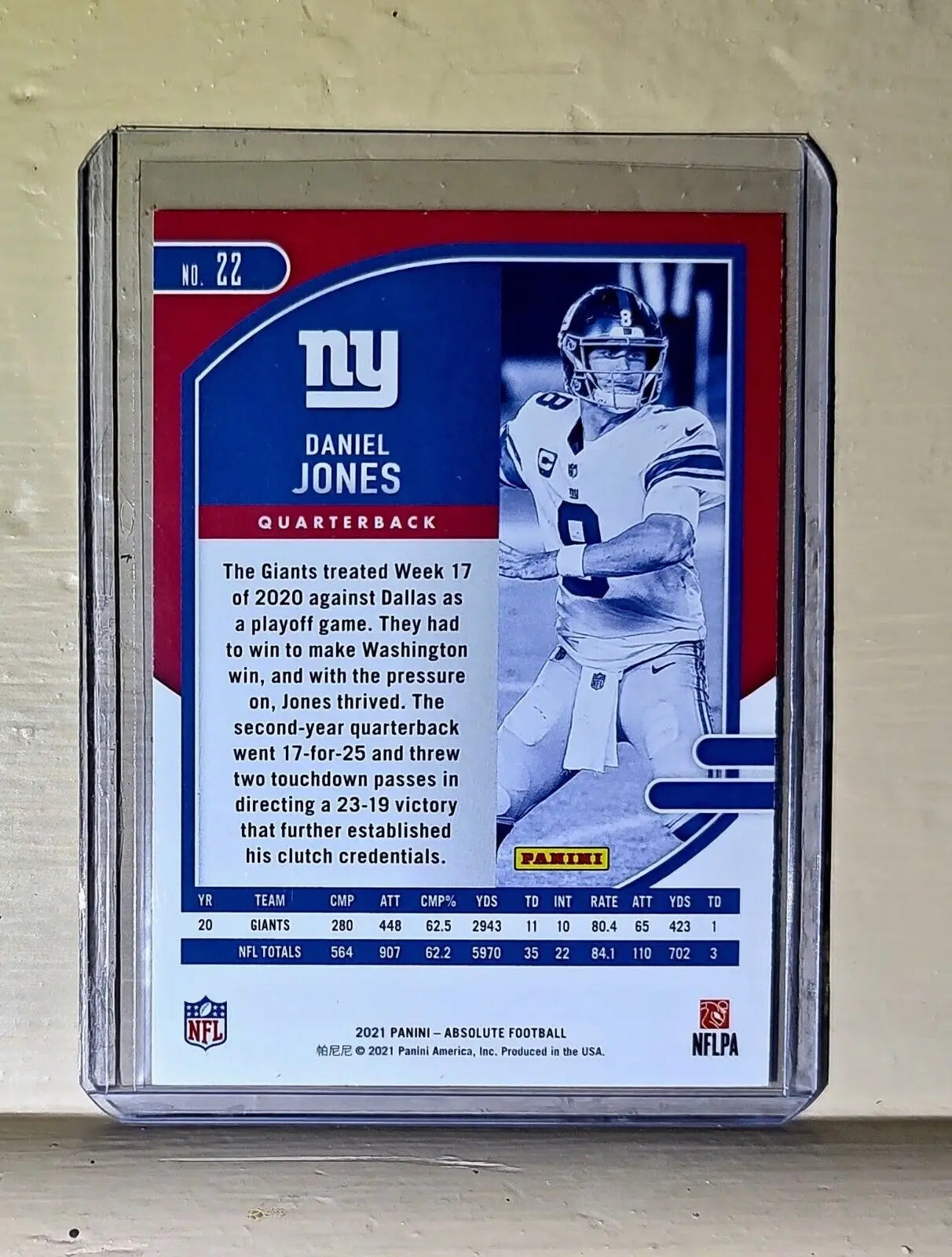 Daniel Jones 2021 Panini NFL Absolute Football #22 Card Giants - Football Card Single