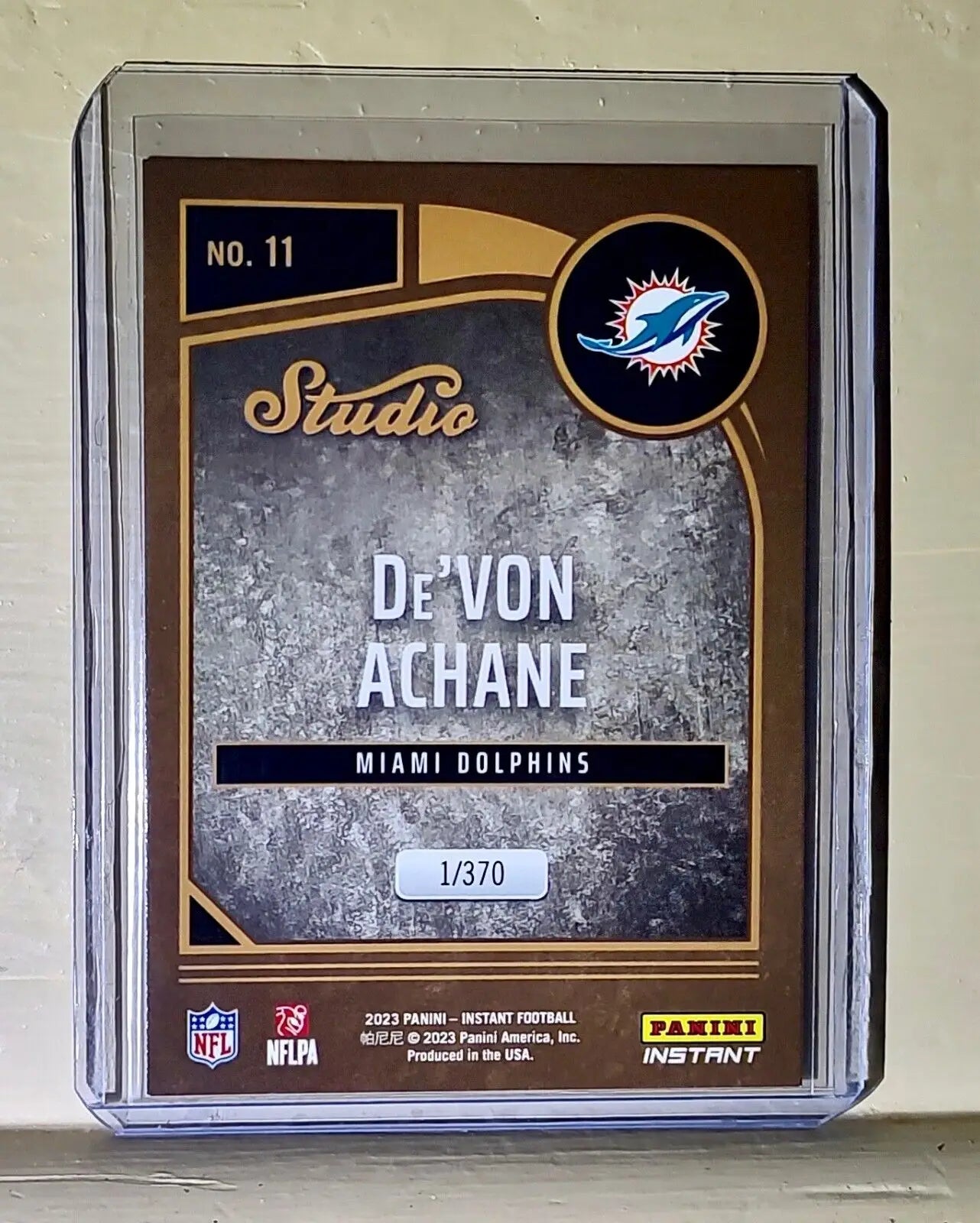 De’Von Achane 2023 Panini NFL Studio Rookies #11 Rookie Card 1/370