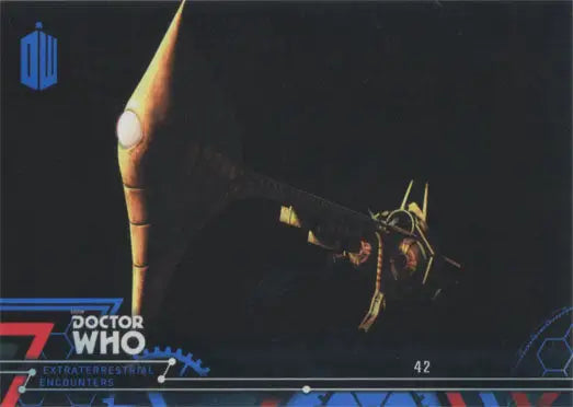 Elongated orange-yellow spacecraft on Doctor Who Blue Parallel Chase Card 76 #26/99