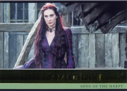 Woman in a purple dress with veil on Game of Thrones Season 5 Gold Parallel Trading Card