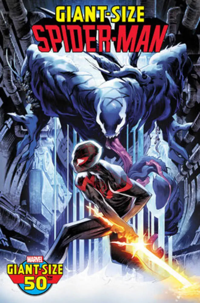 Giant-Size Spider-Man #1 Alexander Lozano Variant cover with Spider-Man battling a symbiote