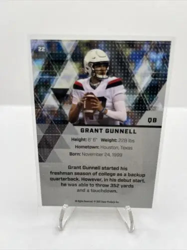 Grant Gunnell 2021 SUPER GLOW GOLD #22 trading card collectible image