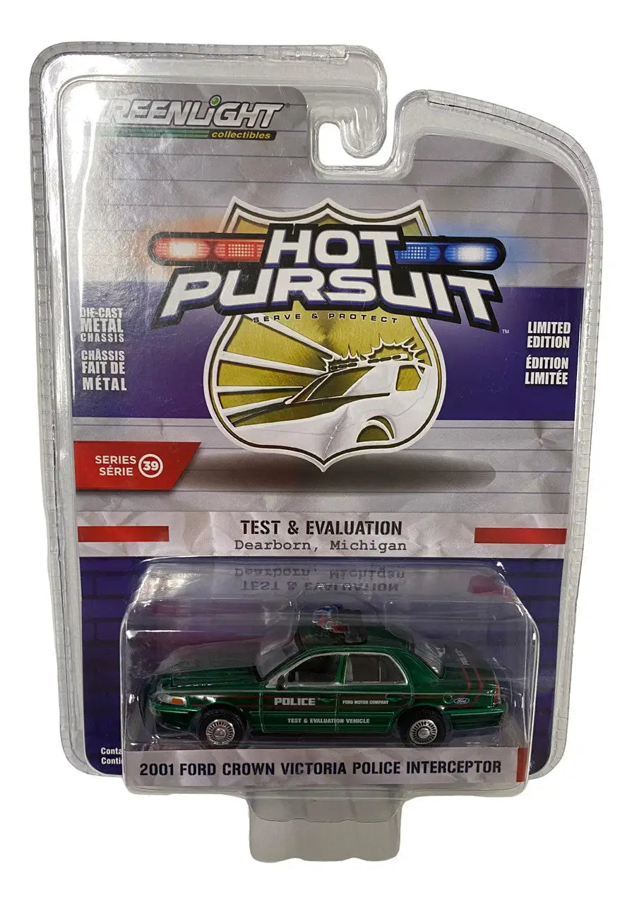 Die-cast model of a green 2001 Ford Crown Victoria from Hot Pursuit Series 39