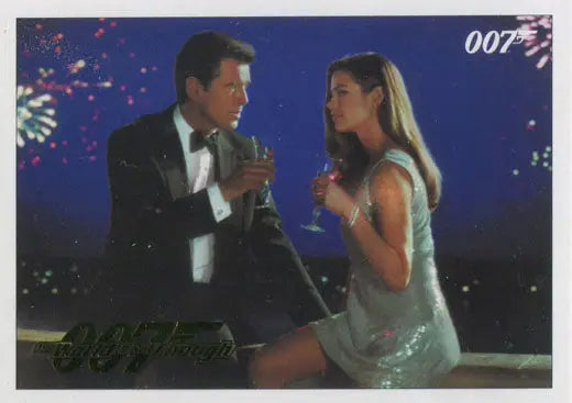 Glamorous couple with fireworks on James Bond 007 Classics Gold Parallel trading card