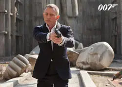 Man in a suit aiming a handgun on James Bond Autographs & Relics promo card