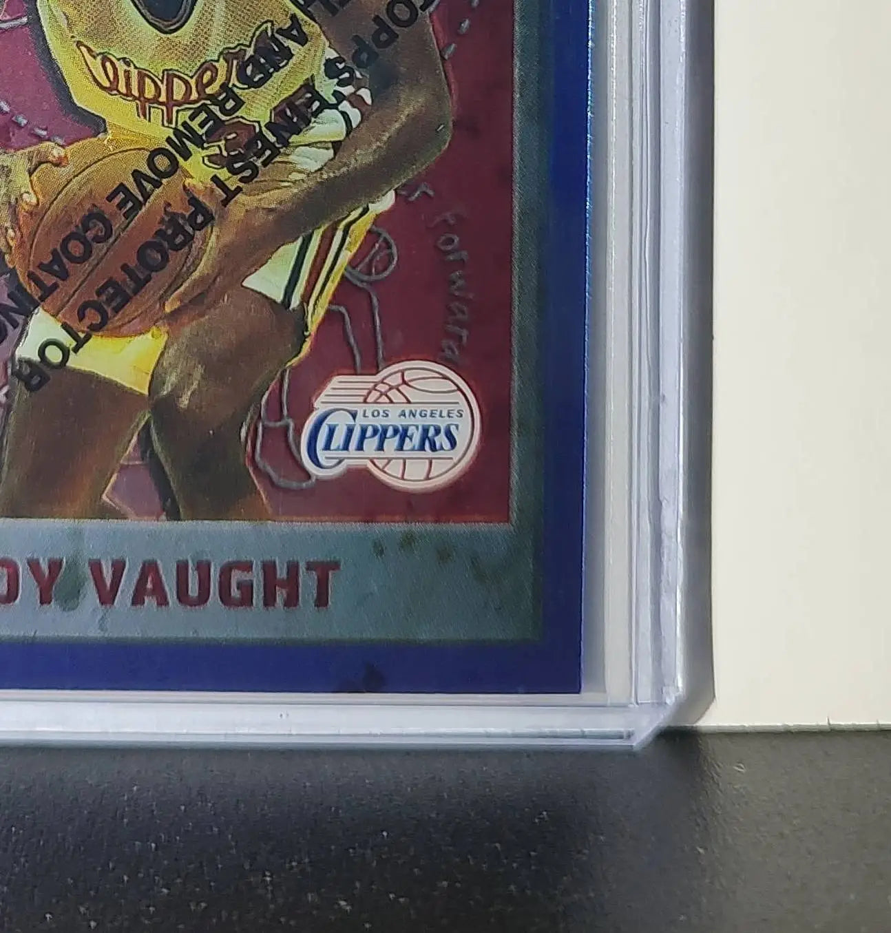 Loy Vaught 1995-96 Topps Finest NBA #204 Card Clippers