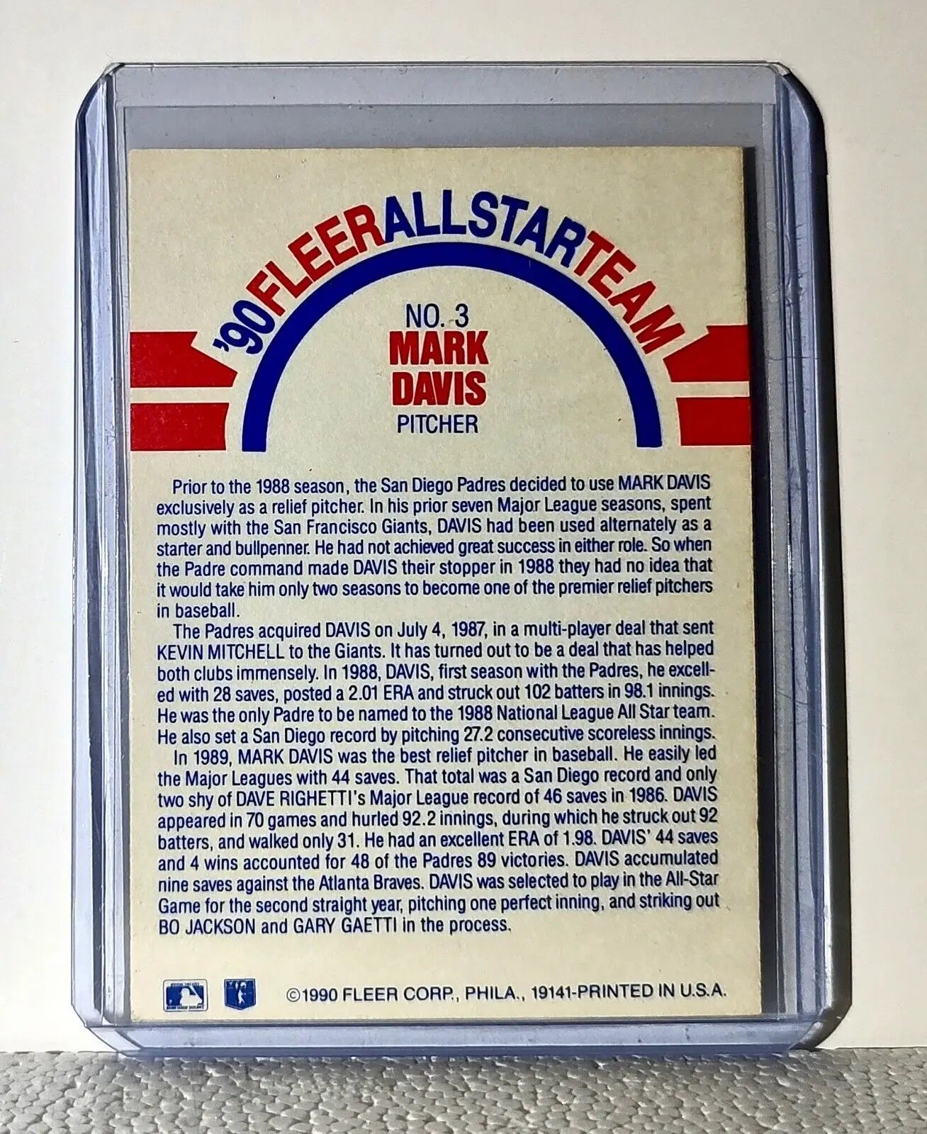 Mark Davis 1990 Fleer MLB #3 Baseball Card San Diego Padres