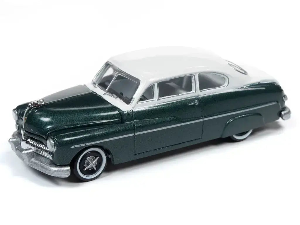 Racing Champions Mint RC010 Ver B 1949 Mercury Sedan - Collectibles