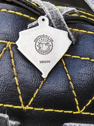 Retired- Seattle Mariners pewter pendant - Sports Memorabilia