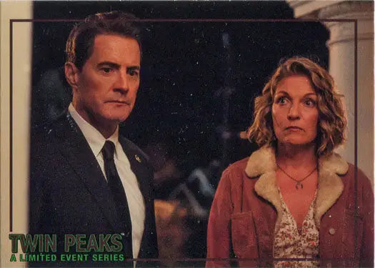 Promotional image of Twin Peaks actors on Rittenhouse 2019 trading cards