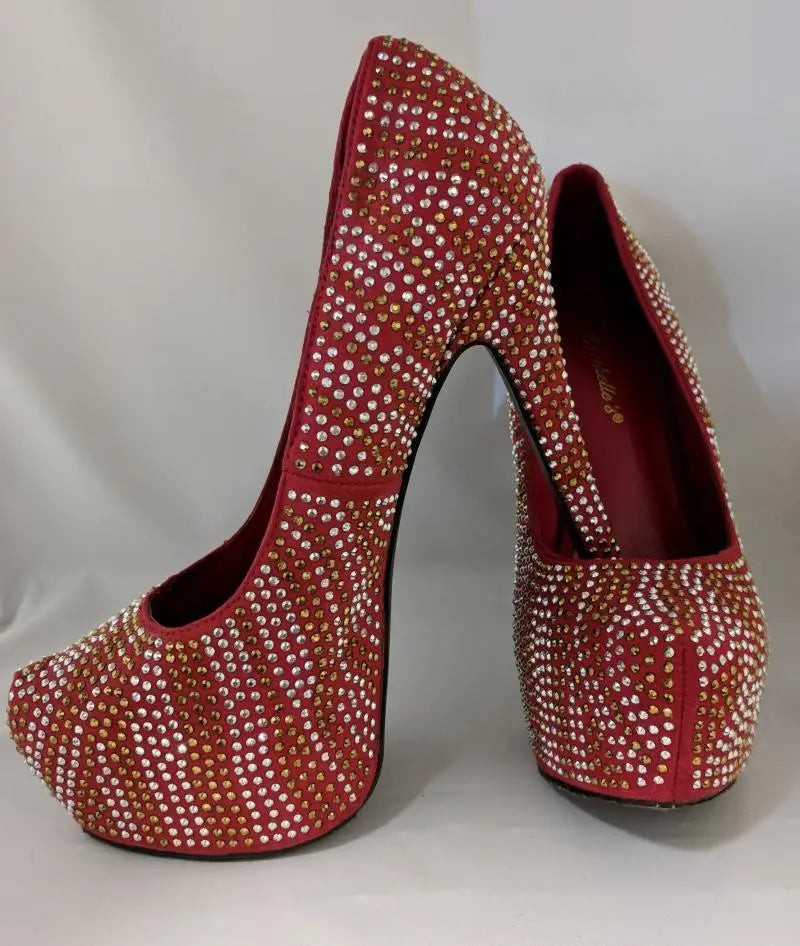 Women’s Breckelle’s Red Stilettos silver and gold rhinestone textured size 7 1/2