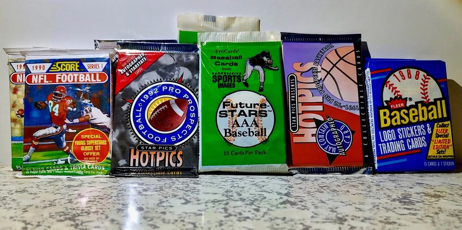10 NFL NBA MLB Sealed Sports Card Packs - Fleer / ProCard / Pro Prospect / Score - Sealed: Baseball Card Box