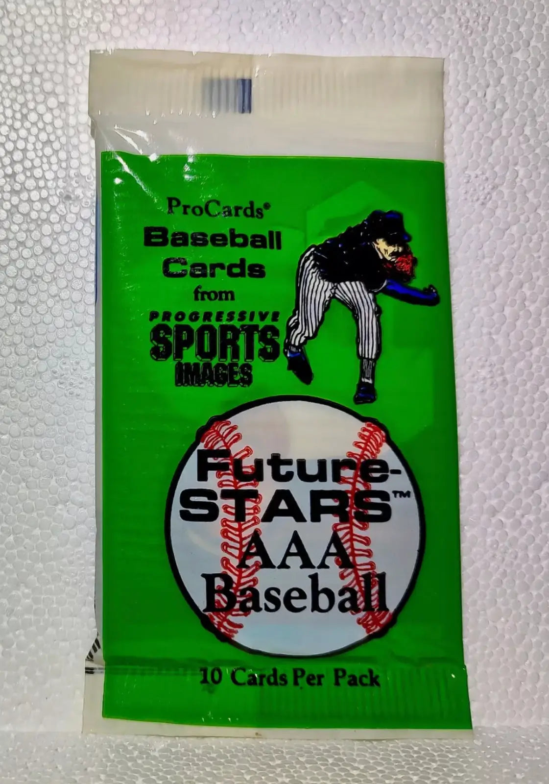 10 NFL NBA MLB Sealed Sports Card Packs - Fleer / ProCard / Pro Prospect / Score - Sealed: Baseball Card Box