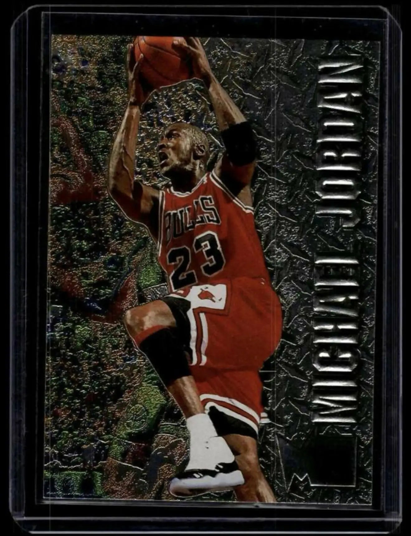 #11 Michael Jordan 1996-97 Metal - Basketball Card Single