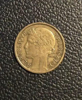 1940 France 50 Centimes Bronze Coin Very Good Condition Collectible