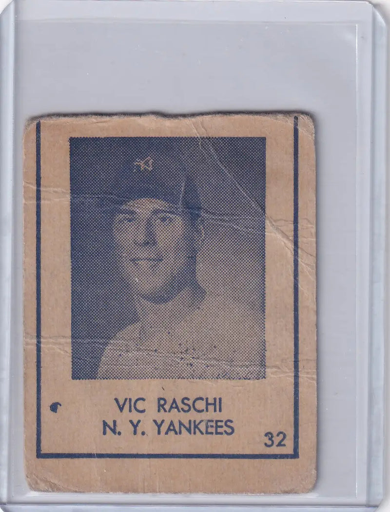 1948 R346 Blue Tint #32 Vic Raschi - New York Yankees - Baseball Card Single