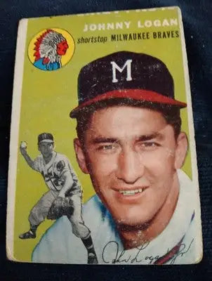 1954 Topps - Johnny Logan #122. Milwaukee Braves. Miscut. VG - Baseball Card Single