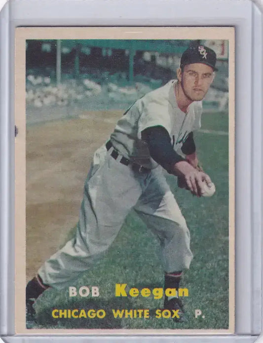 1957 Topps Baseball #99 Bob Keegan - Chicago White Sox - Baseball Card Single