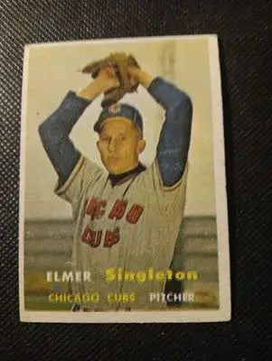 1957 Topps - Elmer Singleton #378. Chicago Cubs. VG+ - EX - Baseball Card Single