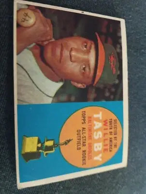 1960 Topps - All-Star Rookie Willie Tasby #322. RC. VG+ - EX - Baseball Card Single