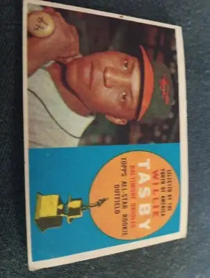 1960 Topps - All-Star Rookie Willie Tasby #322. RC. VG+ - EX - Baseball Card Single