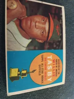 1960 Topps - All-Star Rookie Willie Tasby #322. RC. VG+ - EX - Baseball Card Single