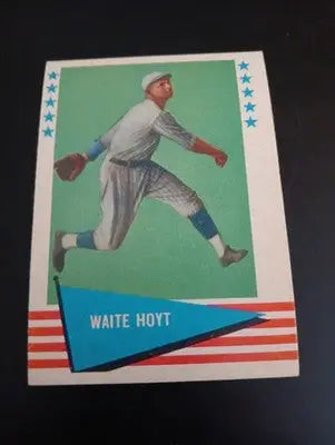 1961 Fleer Baseball Greats - Waite Hoyt #44. EX + Baseball Card Single