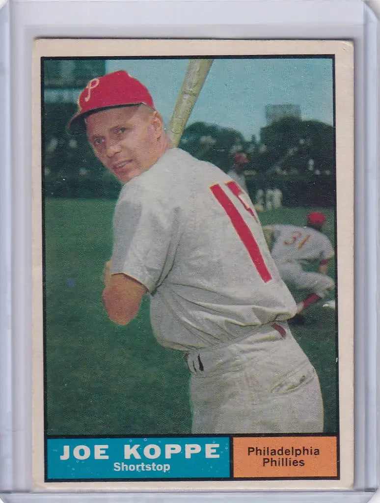 Joe Koppe batting card from the Philadelphia Phillies 1961 Topps #179 коллекция