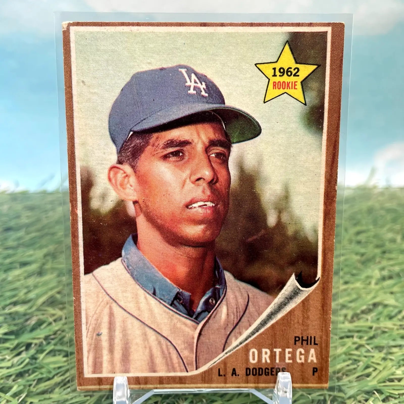 1962 Topps - #69 Phil Ortega Rookie (RC) - Baseball Card Single