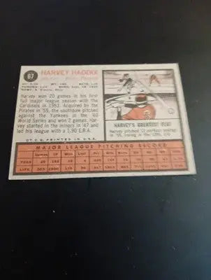 1962 Topps - Harvey Haddix #67. Pirates. EX - Baseball Card Single