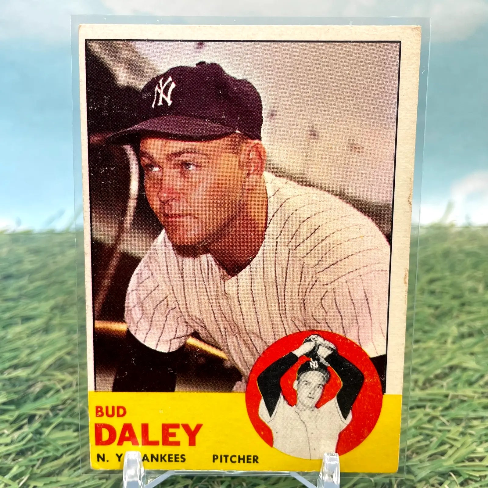 1963 Topps Baseball #38 Bud Daley Pitcher New York Yankees VG-EX - Baseball Card Single