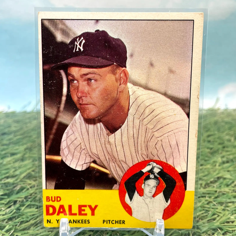 1963 Topps Baseball #38 Bud Daley Pitcher New York Yankees VG-EX - Baseball Card Single