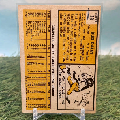 1963 Topps Baseball #38 Bud Daley Pitcher New York Yankees VG-EX