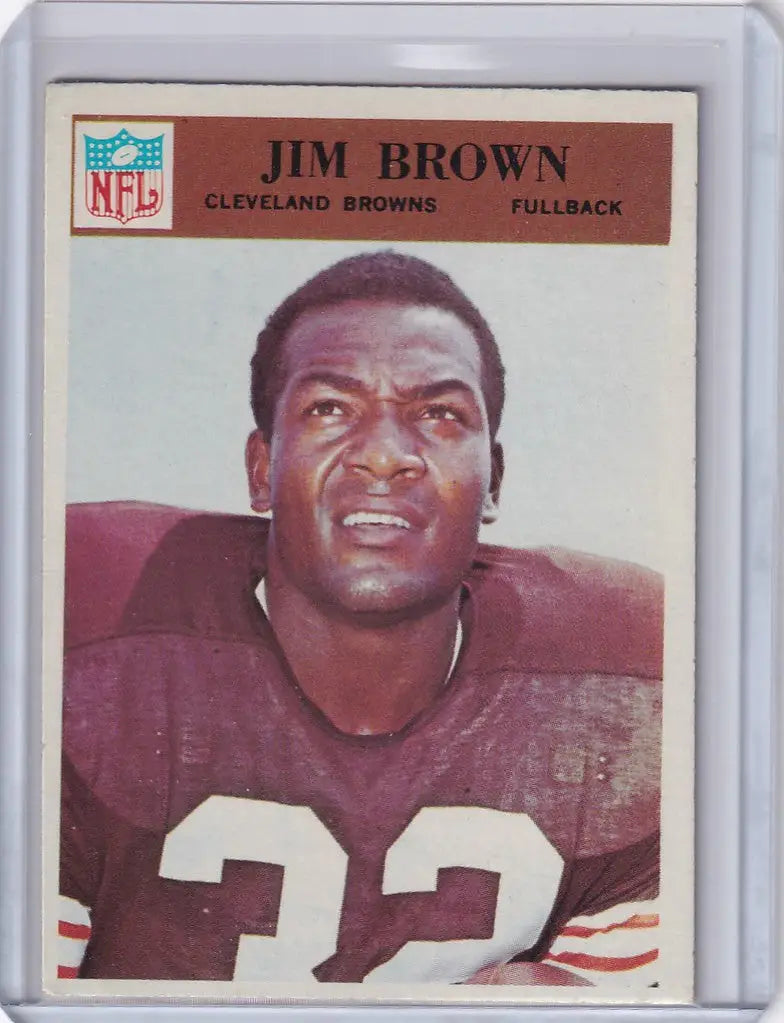 Football trading card of Jim Brown Cleveland Browns fullback wearing jersey number 32