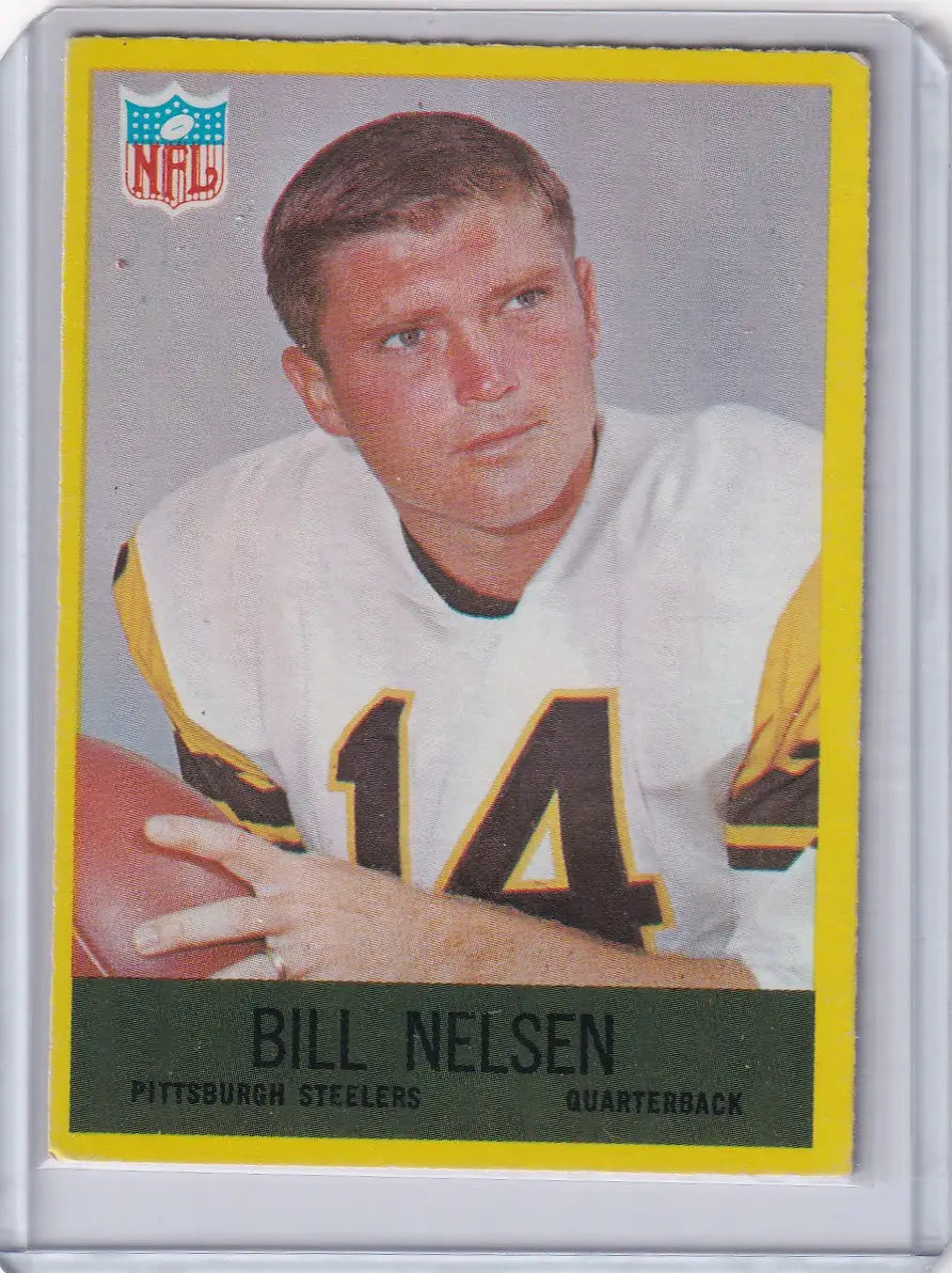 1967 Philadelphia Football Bill Nelsen Pittsburgh Steelers trading card close-up