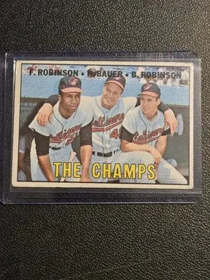 1967 Topps #1 The Champs (Frank Robinson / Hank Bauer / Brooks Robinson - Baseball Card Single
