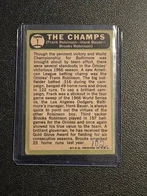 1967 Topps #1 The Champs (Frank Robinson / Hank Bauer / Brooks Robinson - Baseball Card Single