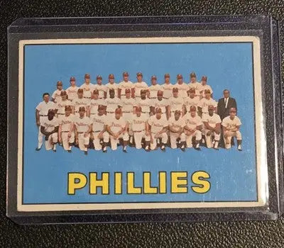 1967 Topps #102 Philadelphia Phillies - Baseball Card Single