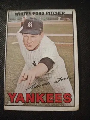 1967 Topps #5 Whitey Ford faint crease. NY Yankees. VG+