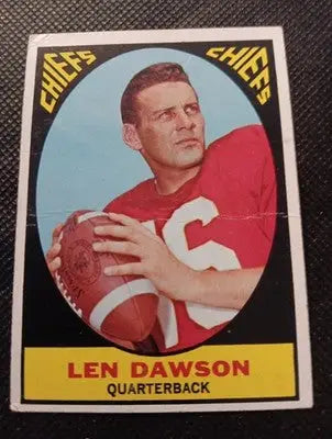 1967 Topps - Len Dawson #61. KC Chiefs. Crease. Corner Wear. VG - VG+ - Football Card Single