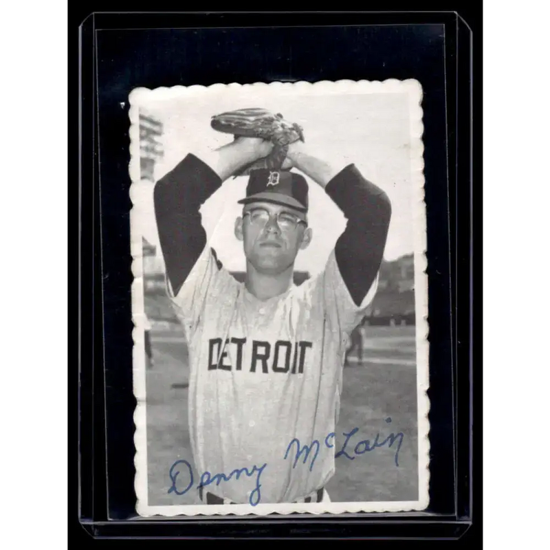 1969 Topps #8 Denny McLain EX Detroit Tigers Baseball Card - Baseball Card Single