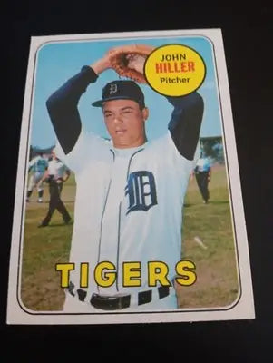 1969 Topps - High # John Hiller #642. Detroit Tigers. EX+ - NRMT - Baseball Card Single