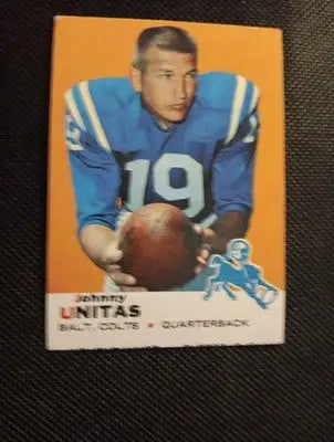 1969 Topps - Johnny Unitas #25. Baltimore Colts. EX. imperfect cut - Football Card Single
